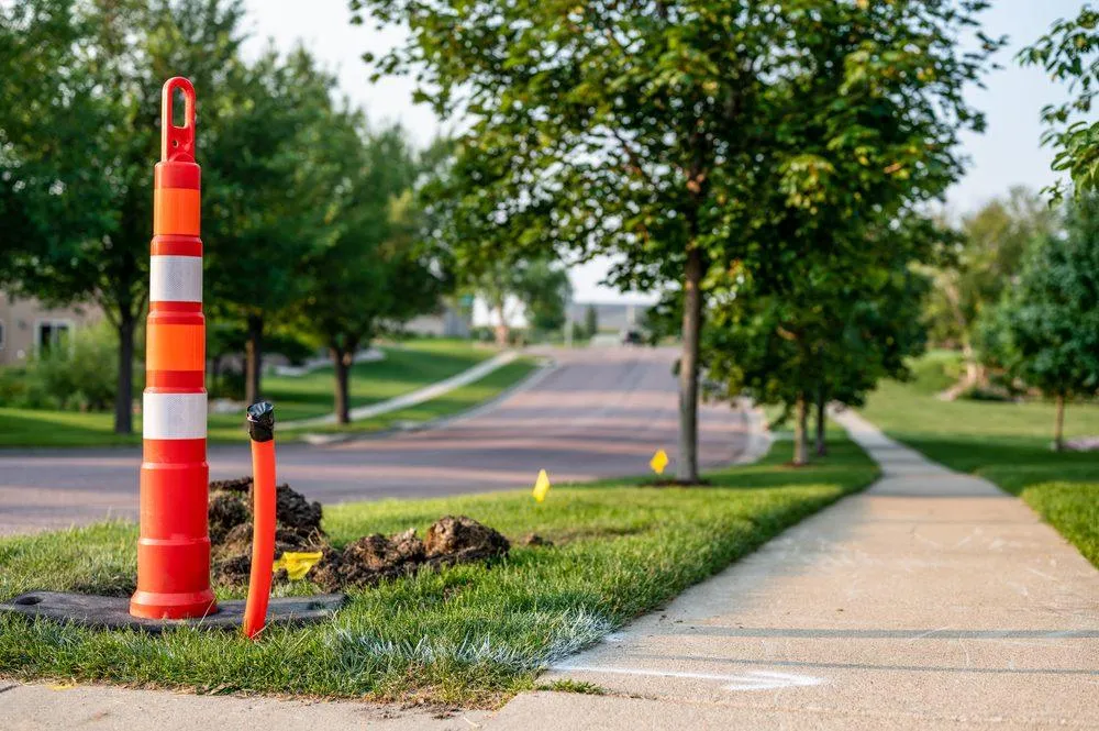 Installing Fiber Optic Lines for High-Speed Internet - KrisTech Wire