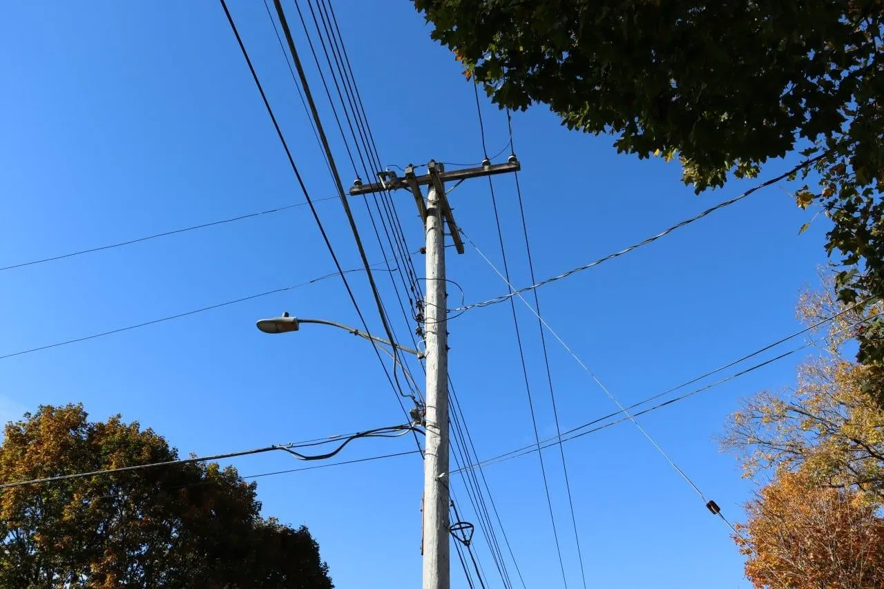 Utility Pole - KrisTech Wire
