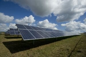 solar-panel-farm